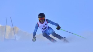 Cristóbal Rodríguez Reggiani, la joven promesa del esquí neuquino