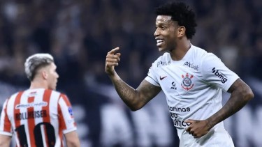 Carlos Gilberto marcó el único tanto de la noche.