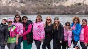 Regina: Conocé a las mujeres que reman para superar el cáncer de mama