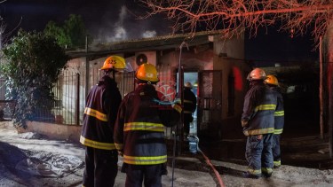 Una estufa eléctrica provocó el incendio de una casa en Roca