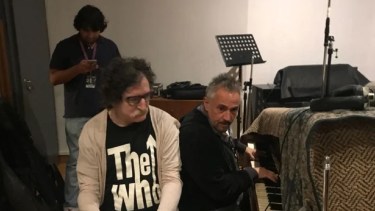 Alejandro Lerner compartió la razón que lo une a  Charly García en Plottier: "Gracias Neuquén" 