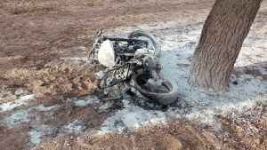 Robaron e incendiaron una moto durante la madrugada en Catriel
