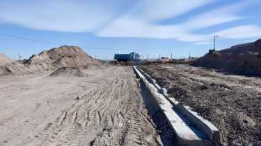 Millonaria licitación para acercar los servicios a los nuevos loteos en Neuquén en la autovía norte