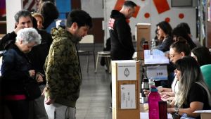 ¿Cuánta gente no fue a votar en las PASO 2023?: cómo es la comparativa con elecciones anteriores