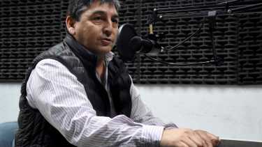 El secretario general de ATE Neuquén, Carlos Quintriqueo, reprochó que no el gobierno no tuviera en cuenta a las orgenizaciones sindicales en el proyecto de Ley de Emergencia Sanitaria. (Foto: Matías Subat).