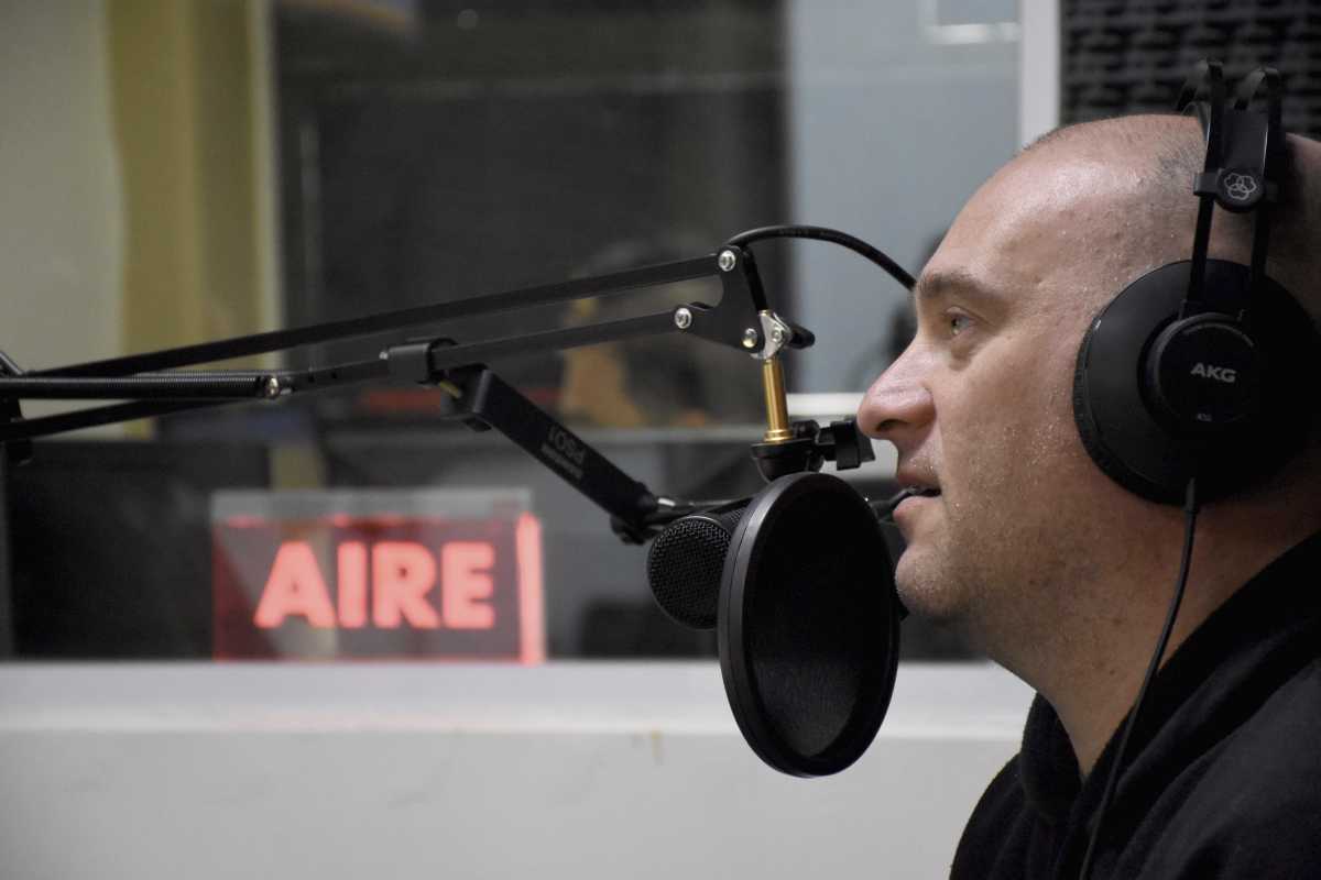 Diego Penizzotto, conductor de "Vos al aire" por RÍO NEGRO RADIO. Podés escucharlo todos los días de 8 a 10 por rionegro.com.ar/radio