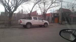 Violento asalto a una jubilada en Roca: esperaron que desactive la alarma y se llevaron dólares