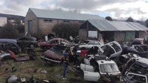 Millonario secuestro de autopartes en un desarmadero de Neuquén