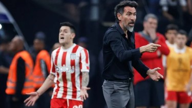 Estudiantes de La Plata fue eliminado por Corinthians en los penales.