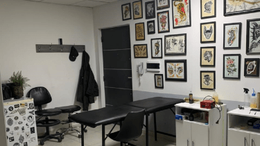 Robaron un estudio de tatuajes y piden ayuda para recuperar sus herramientas. Foto: gentileza