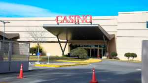Elecciones PASO 2023: el casino de Roca no respetó la veda y estaba lleno de gente