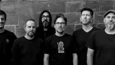 Quemacasas se presenta el 8 de septiembre en la Biblioteca Samiento a las 21. Foto: gentileza