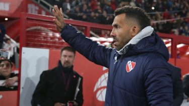Carlos Tévez se va de Independiente.