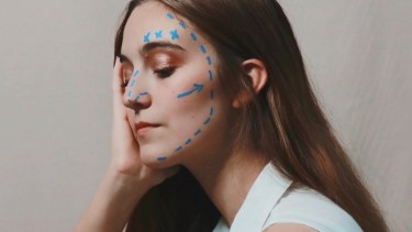 Las mujeres representan el 86 % de las cirugías estéticas en el mundo.  