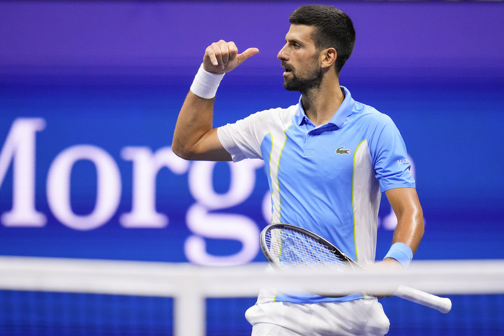 Novak Djokovic va por su quinto título en el US Open. (AP Photo/Manu Fernandez)