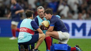 Mundial de rugby: histórico triunfo de Francia, que sufrió la dura lesión de su estrella