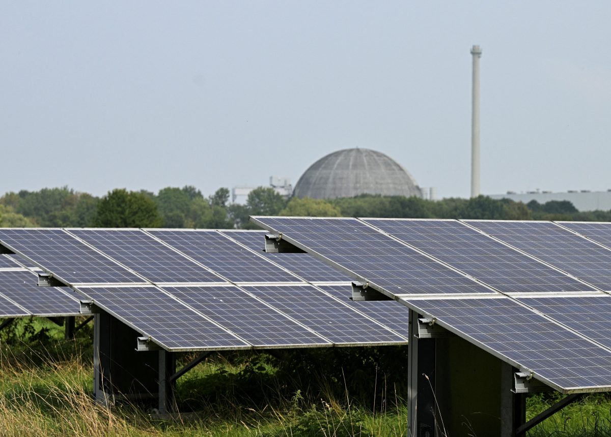 FILE PHOTO: A general view of a solar park in-front of the Unterweser Nuclear Power Plant in Stadland, Germany August 26, 2022. REUTERS/Benjamin Westhoff