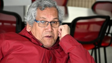 Osvaldo González tiene 76 años y nació en Temuco. Foto: Chino Leiva