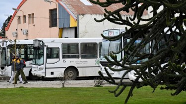 La Justicia entendió que los gremios y vecinalistas deben acudir a otra vía para reclamar por el transporte urbano en Bariloche. Foto: Chino Leiva