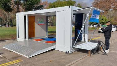 El laboratorio móvil recientemente inaugurado.