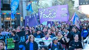 VIDEO | 28 de septiembre en Cipolletti: mujeres y organizaciones sociales marcharon esta tarde