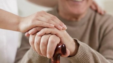 Cuánto se deberá cobrar por el cuidado de adultos mayores en el 2024.