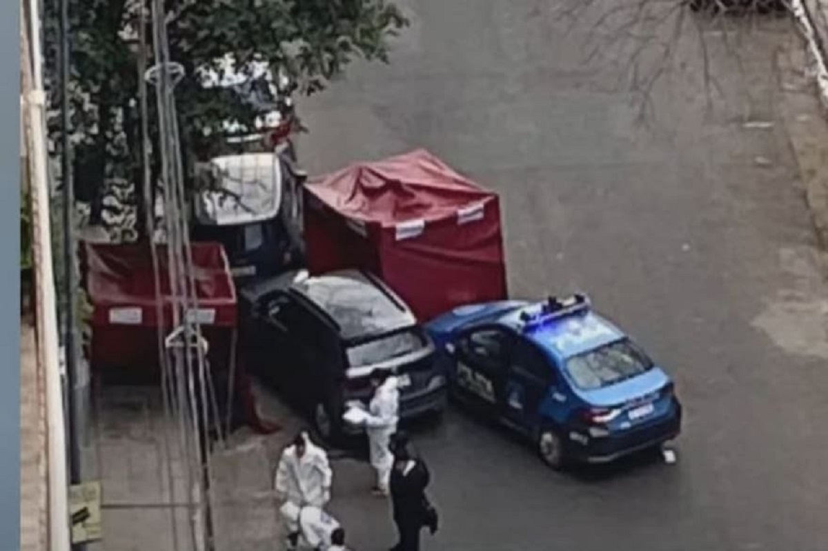 Robó la camioneta de un diplomático turco en Palermo, se dio a la fuga y murió baleado por la Policía