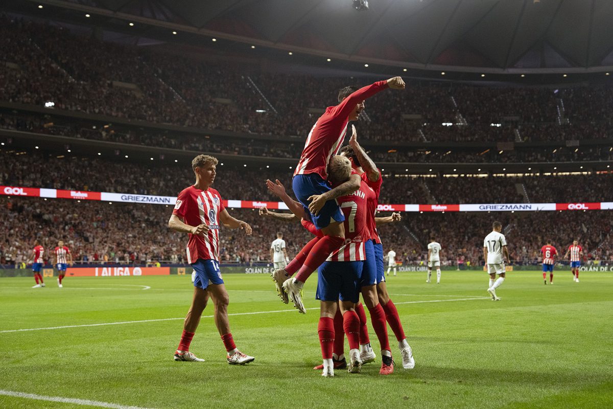 El Atlético le ganó 3 a 1 al Real en el clásico de Madrid.