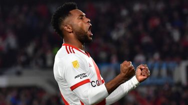 Borja abrió el marcador a los 2 minutos y luego puso el 3-1 definitivo de penal. (Foto: @RiverPlate)