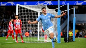 Golazo de Julián Álvarez en el debut del Manchester City por la Champions League