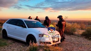 Alcoholizado, esquivó el operativo por la peregrinación en Ruta 7, reventó las cubiertas y lo atraparon