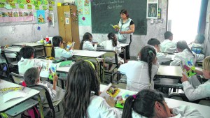 Con infinita tristeza