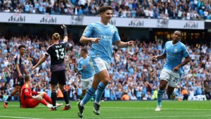 Julián Álvarez abrió el marcador en la goleada del City al Fulham por la cuarta fecha de la Premier