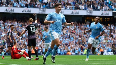 Julián Álvarez abrió el marcador en la goleada del City al Fulham por la cuarta fecha de la Premier