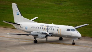 Así son los aviones de LADE que conectan a Neuquén con tres provincias: el Saab 340 por dentro