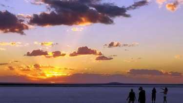 Las Grutas: pasar Navidad y Año Nuevo frente al mar, un plan perfecto