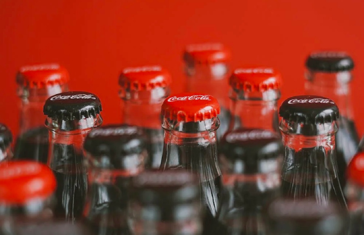 La nueva Coca Cola hecha con IA. Crédito: Olena Bohovyk para Pexels.