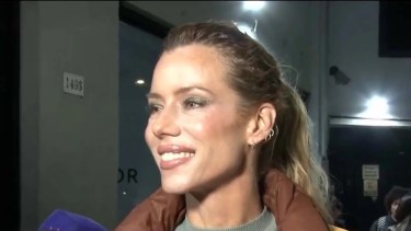 Si bien Nicole Neumann intenta evitar los escándalos, su relación con Indiana Cubero empaña su boda con Manu Urcera.-