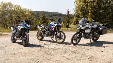 Los tres modelos presentados por la división motos de BMW.