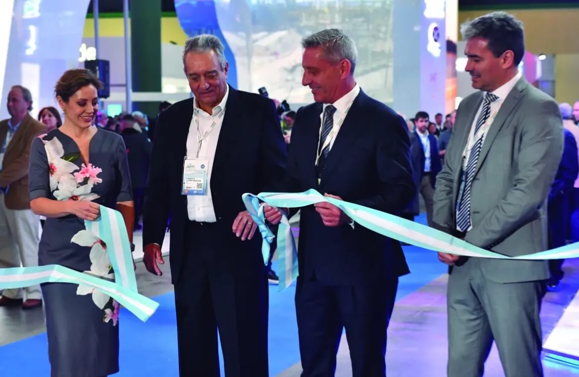 Arcioni particip&oacute; en Buenos Aires de la inauguraci&oacute;n de la Expo Argentina Oil & Gas