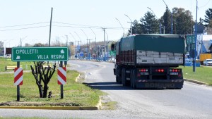Vialidad puso 178 señales sobre Ruta 22: cuatro generan debate