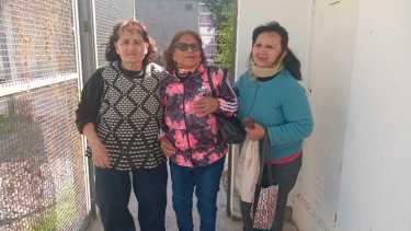 Su vida dio un giro inesperado. Hoy María, Hilda y Elsa se acompañan en cada paso. Foto: Gentileza.