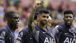 El Tottenham aplastó al Burnley con un golazo de Cuti Romero: mirá cómo la colgó del ángulo