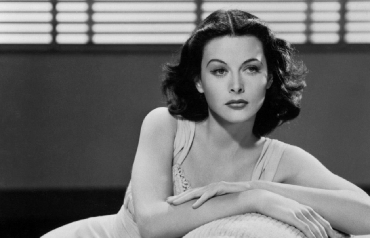 Conocida como la “mujer más bella de Europa” Hedy Lamarr protagonizó el primer desnudo cinematográfico de cine. Crédito: Mujeres con ciencia.

