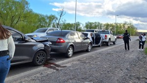 Un choque en cadena demoró el tránsito entre Cipolletti y Neuquén, en el Tercer Puente