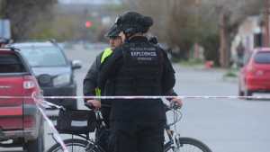 La policía detonó el supuesto artefacto explosivo hallado en el centro de Roca