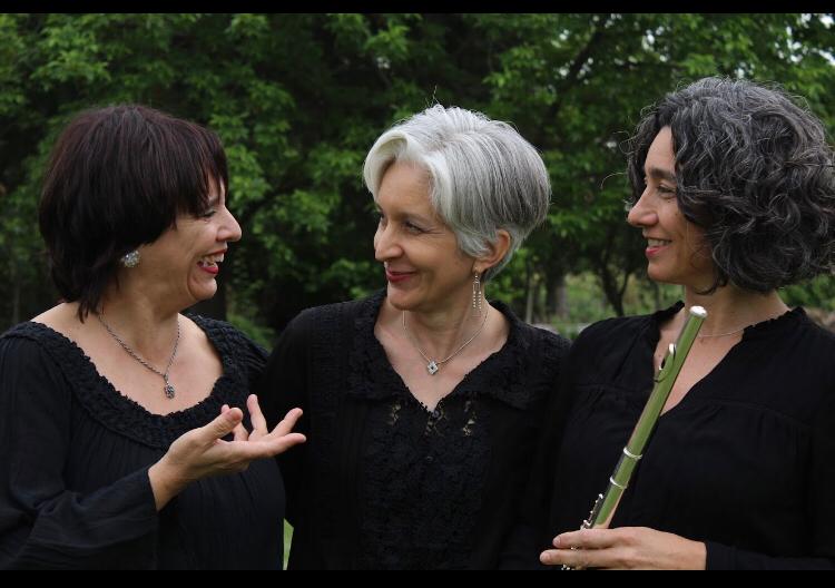 Gabriela Guala, Laura Romero y  Silvina Cárdenas, forman el proyecto De a Tres.