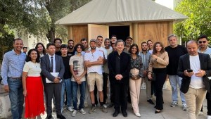 Casas de materiales reciclados: el invento de un arquitecto que alivia los efectos del terremoto en Marruecos