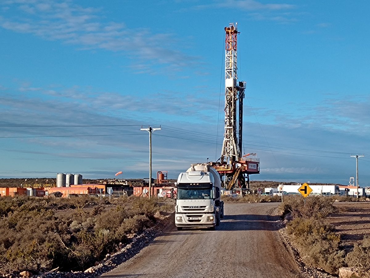 El auge del shale oil hizo que dos de cada tres barriles de petróleo del país ya provengan de la Cuenca Neuquina.