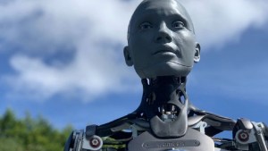 Ameca, uno de los robots más avanzados del mundo, responde sobre el futuro de la humanidad